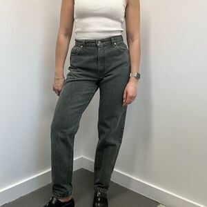 Levi's 90's Dark Green Denim High Rise Mom Straight leg Jeans Size 28